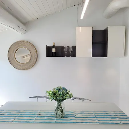 Attico Sul Mountain Iseo Hospitality Апартаменты *