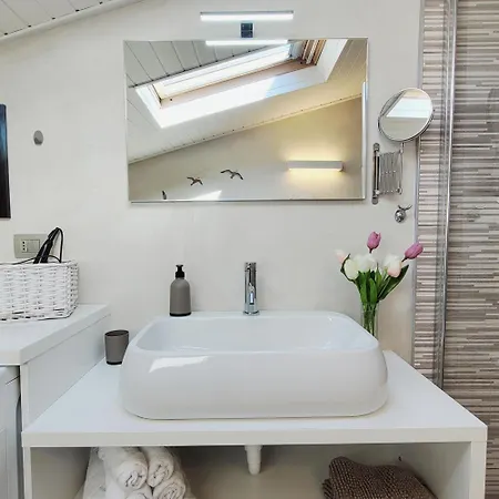 Апартаменты Attico Sul Mountain Iseo Hospitality