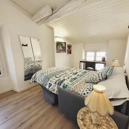 Attico Sul Mountain Iseo Hospitality Апартаменты *